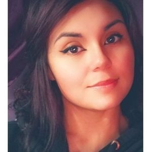 Meet your Posher, Magdalena